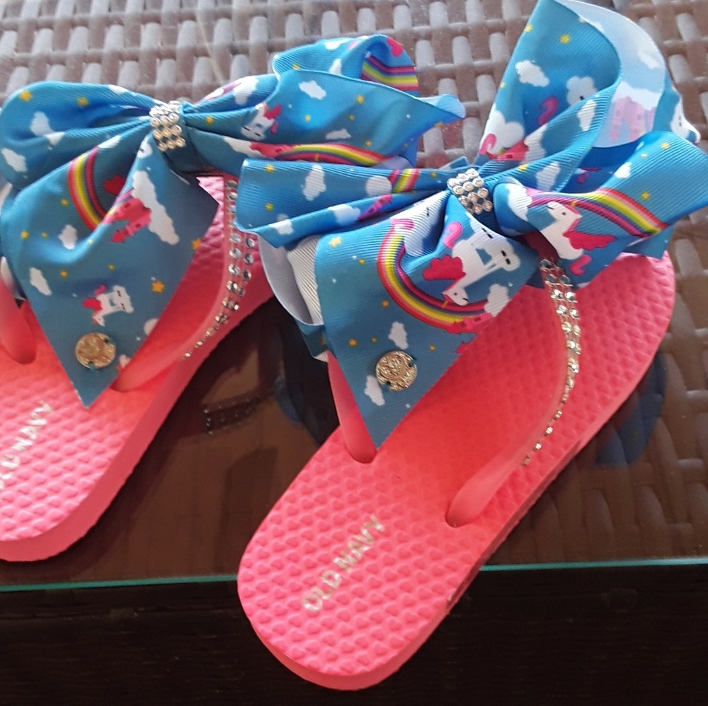 Jojo Siwa flip flop